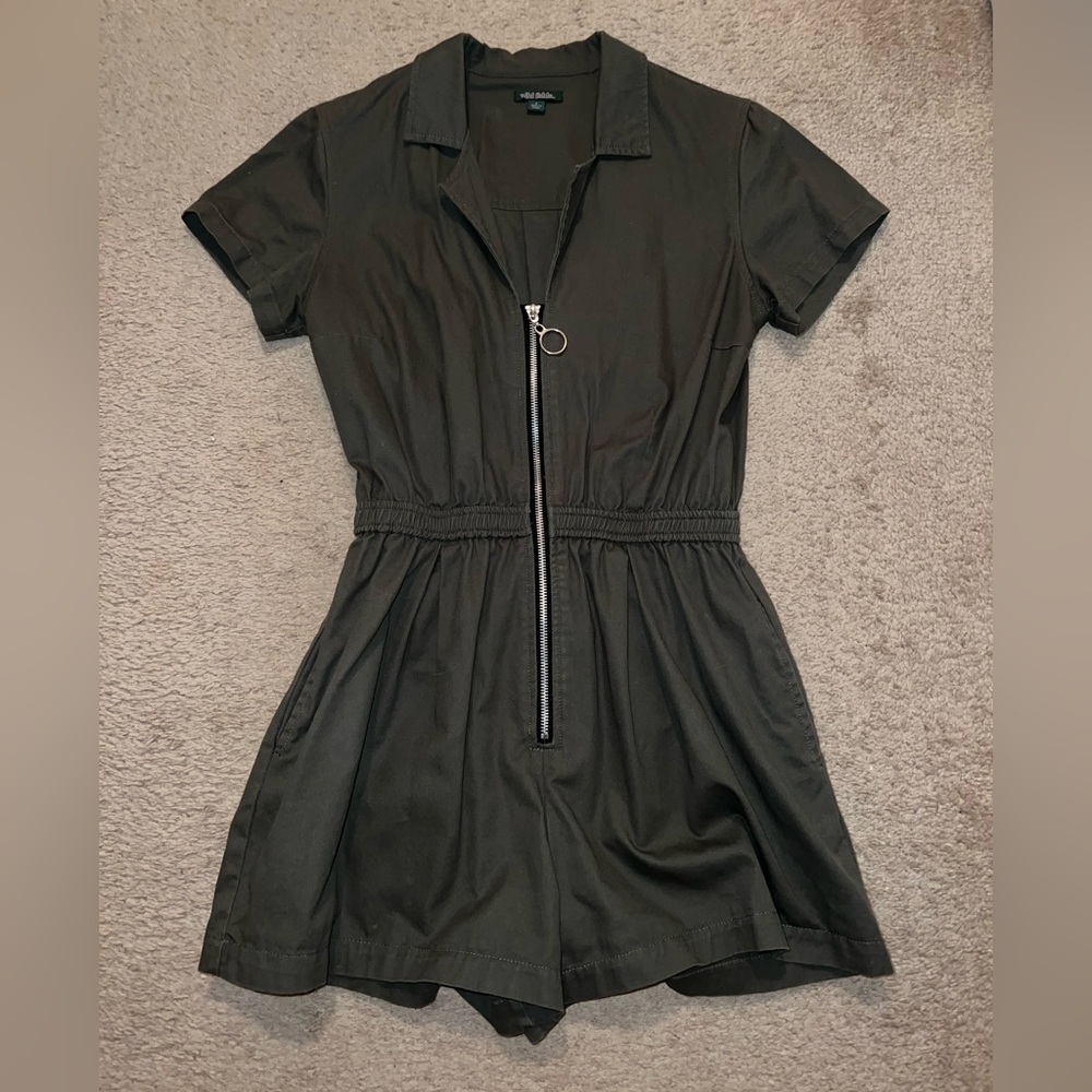 Wild Fable - Army Green - Zipper Cargo Romper - Size Small